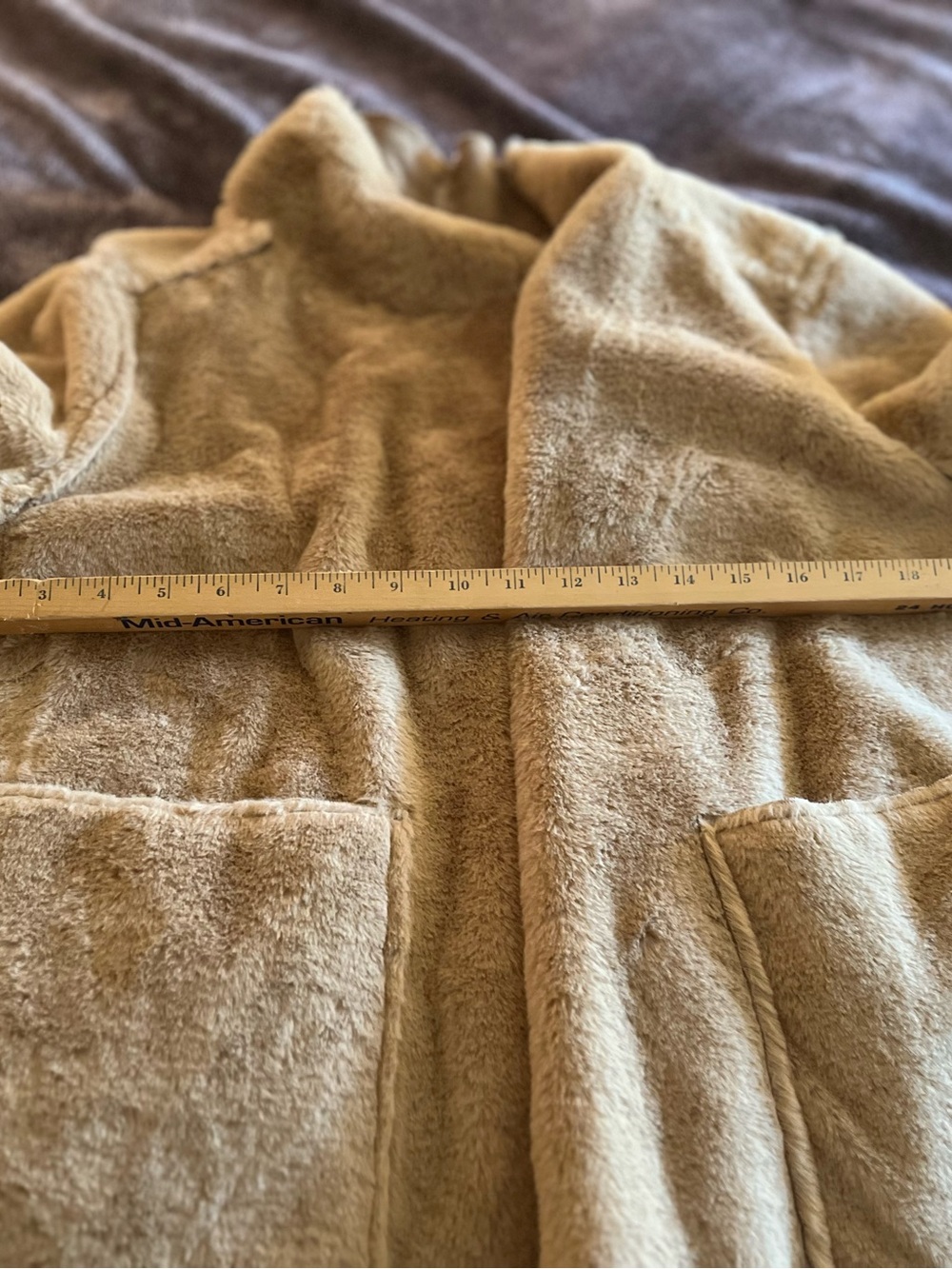 Altar’d State Tan Sherpa Reversible Faux Suede Jacket Size Large - Picture 5 of 16